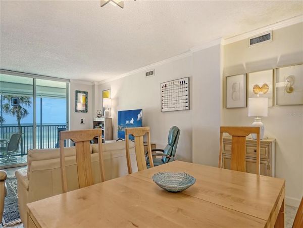 Longboat Key Beachfront Condo with 2 Bedroom