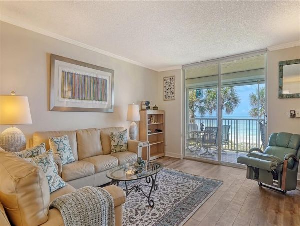 Longboat Key Beachfront Condo with 2 Bedroom
