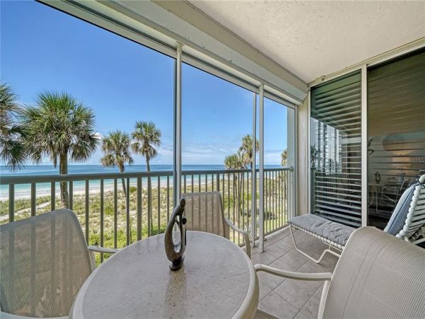 Longboat Key Beachfront Condo with 2 Bedroom