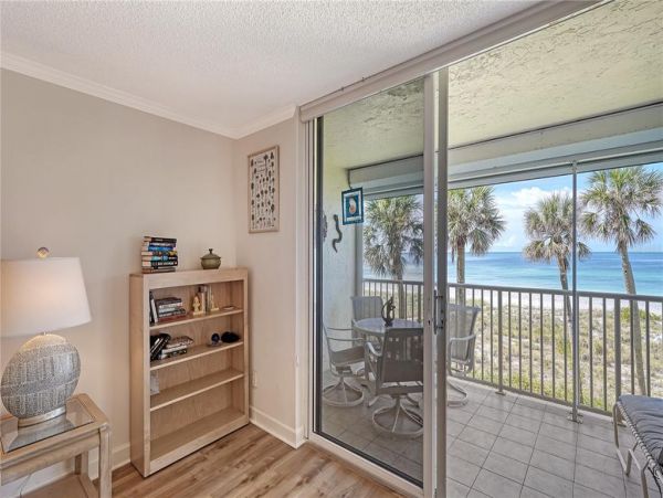 Longboat Key Beachfront Condo with 2 Bedroom