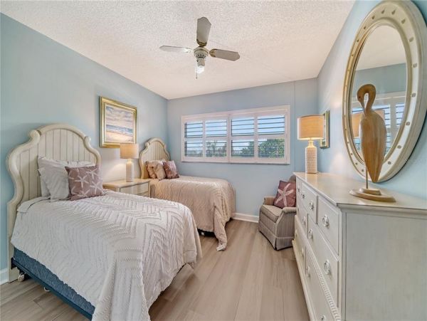 Longboat Key Beachfront Condo with 2 Bedroom