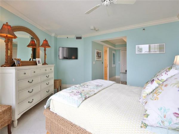 Fabulous Bayview Condo with 2 Bedroom in Longboat Key