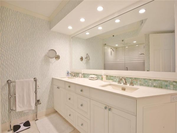 Fabulous Bayview Condo with 2 Bedroom in Longboat Key