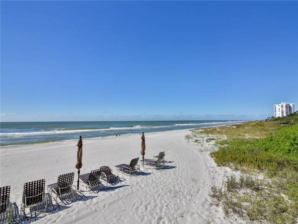 Fabulous Bayview Condo with 2 Bedroom in Longboat Key