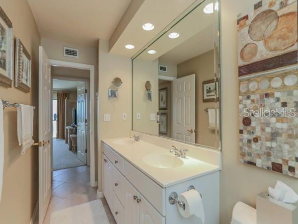 Longboat Key Vacation Condo Two Bedroom Gulf Front