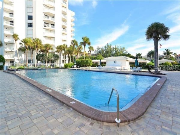 Longboat Key Vacation Condo Two Bedroom Gulf Front