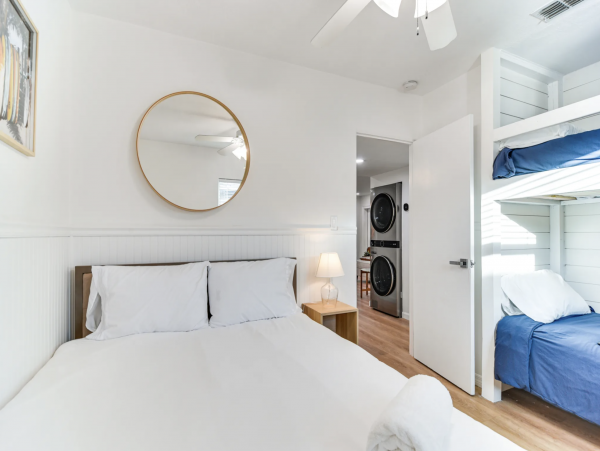 St. Petersburg Four Bedroom Getaway with Private Yard & Hot Tub