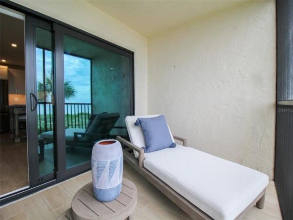 Gulf Front Longboat Key Vacation Condo Two Bedroom