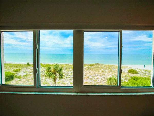 Gulf Front Longboat Key Vacation Condo Two Bedroom