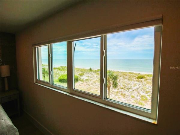 Gulf Front Longboat Key Vacation Condo Two Bedroom