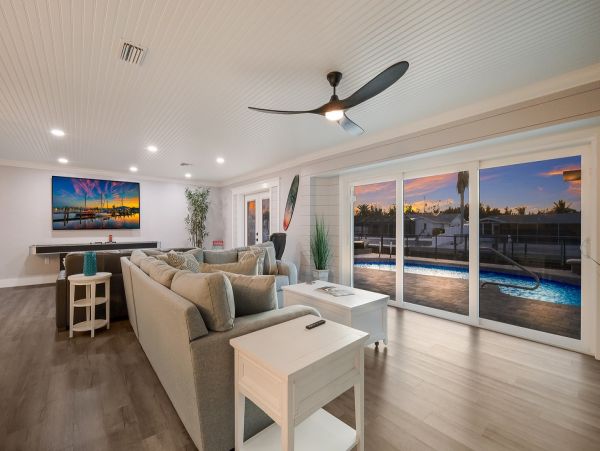 Bradenton Vacation Pool Home Three Bedroom