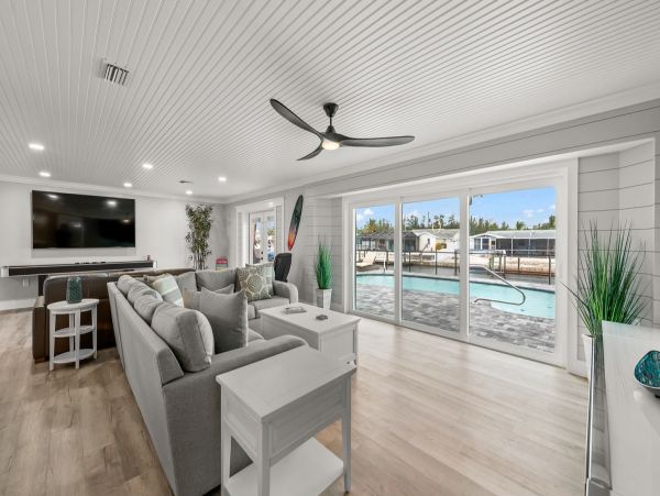 Bradenton Vacation Pool Home Three Bedroom