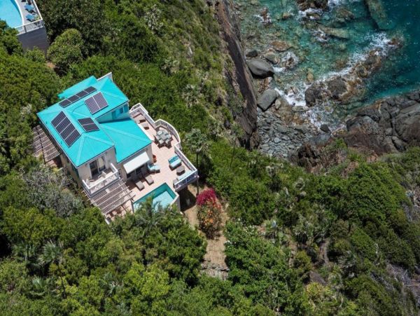 The Ideal 5 Bedroom Vacation Getaway in St. Thomas