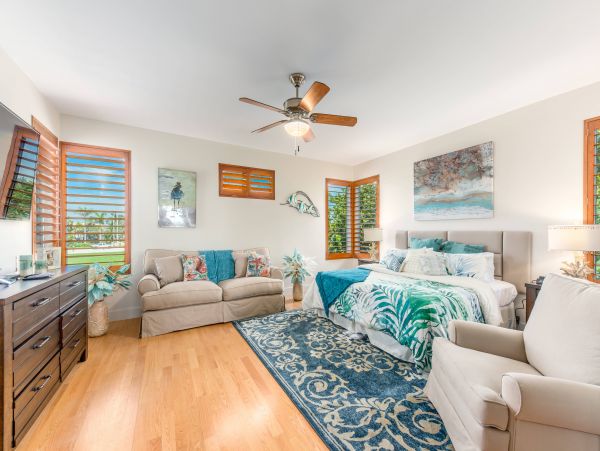 Eight Bedroom Beachfront Vacation Home in Jensen Beach