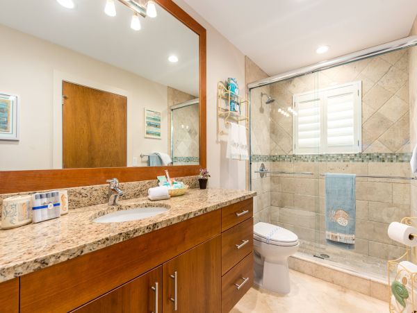 Eight Bedroom Beachfront Vacation Home in Jensen Beach