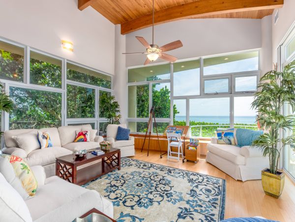 Eight Bedroom Beachfront Vacation Home in Jensen Beach