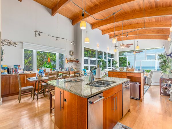Eight Bedroom Beachfront Vacation Home in Jensen Beach