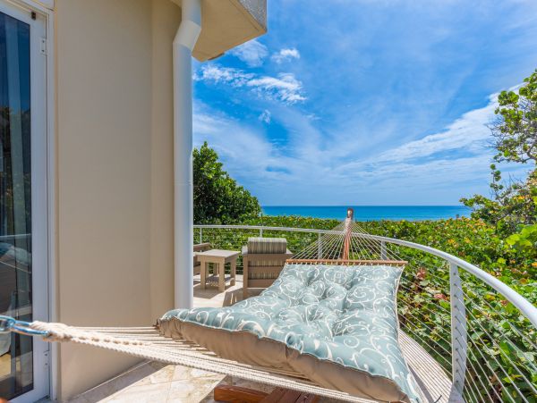 Eight Bedroom Beachfront Vacation Home in Jensen Beach
