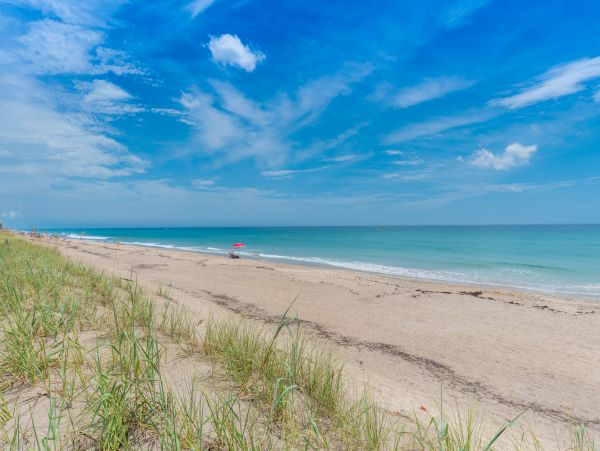 Eight Bedroom Beachfront Vacation Home in Jensen Beach
