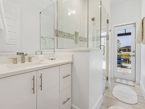 Luxury Canal Front Home with Caged Pool in Cape Coral