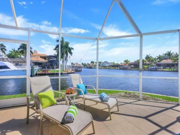 Cape Coral Vacation Pool Home Three Bedroom