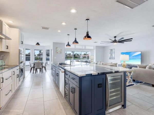 Cape Coral Vacation Pool Home Three Bedroom