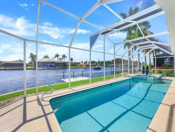 Cape Coral Vacation Pool Home Three Bedroom