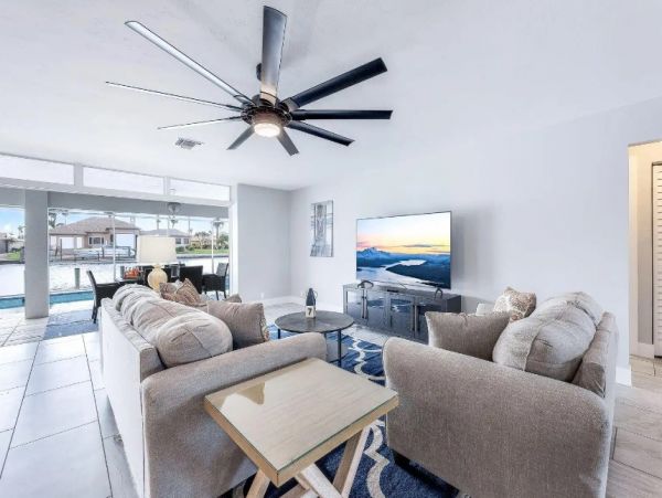 Cape Coral Vacation Pool Home Three Bedroom