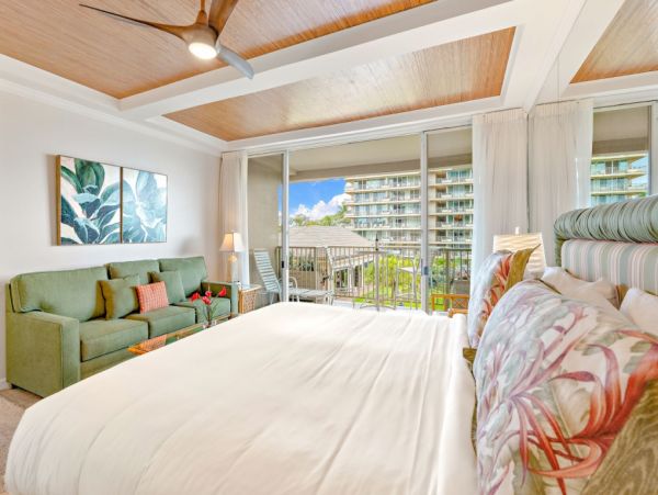 Lovely Studio with Ocean View & Great Amenities