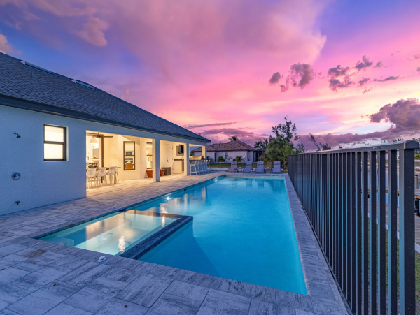 Luxury Canal Front Five Bedroom Vacation Home in Cape Coral