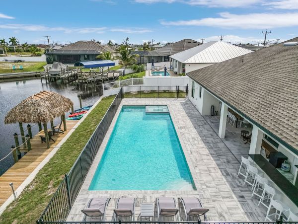 Luxury Canal Front Five Bedroom Vacation Home in Cape Coral
