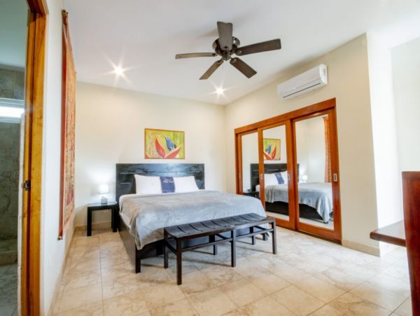 Jaco Beach Vacation Home with 17 Bedrooms and Pool