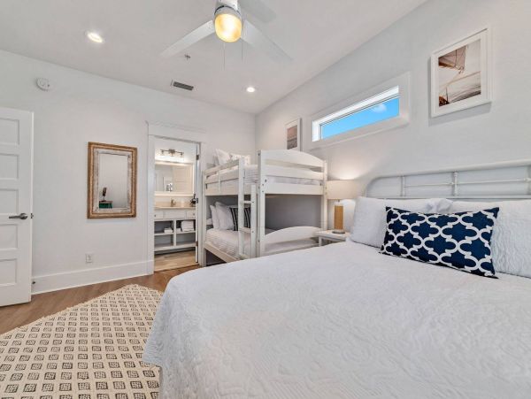 Gulf Shores Beachfront Eight Bedroom Vacation Home