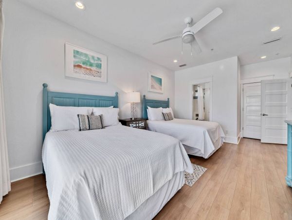 Gulf Shores Beachfront Eight Bedroom Vacation Home