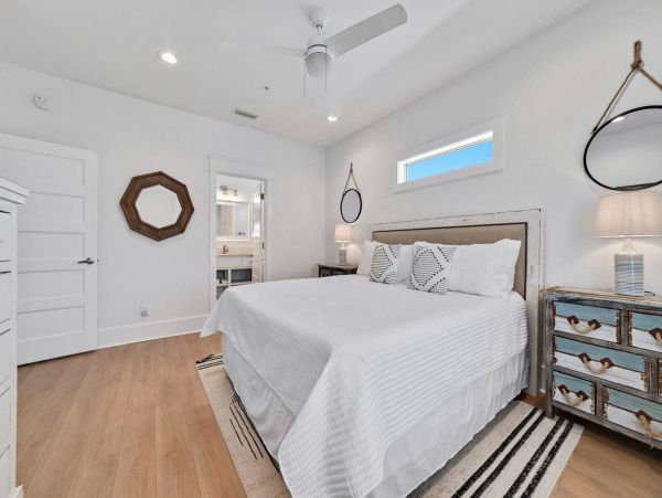 Gulf Shores Beachfront Eight Bedroom Vacation Home