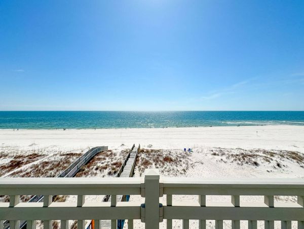 Gulf Shores Beachfront Eight Bedroom Vacation Home