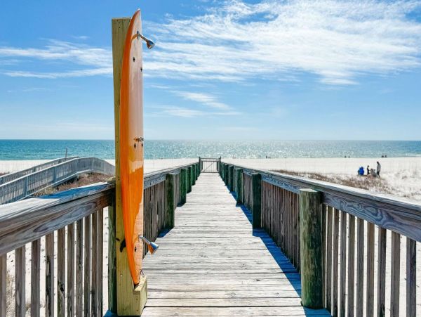Gulf Shores Beachfront Eight Bedroom Vacation Home