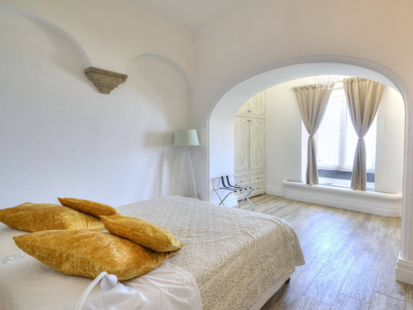 Lovely Positano 2 Bedroom Vacation Rental