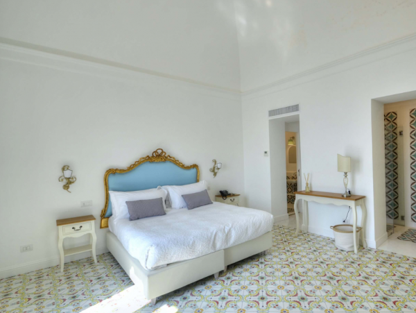 Charming Positano 3 Bedroom Vacation Rental Great Views