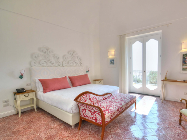 Charming Positano 3 Bedroom Vacation Rental Great Views