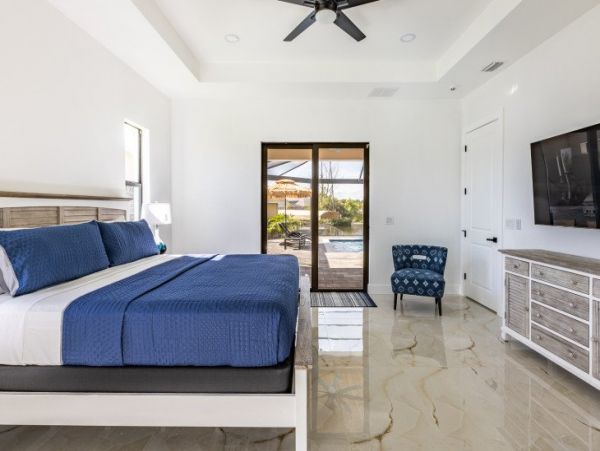 Cape Coral Vacation Four Bedroom Pool Home