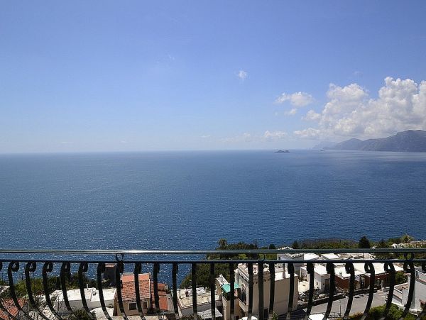 Charming Praiano 3 Bedroom Vacation Rental Amazing Views