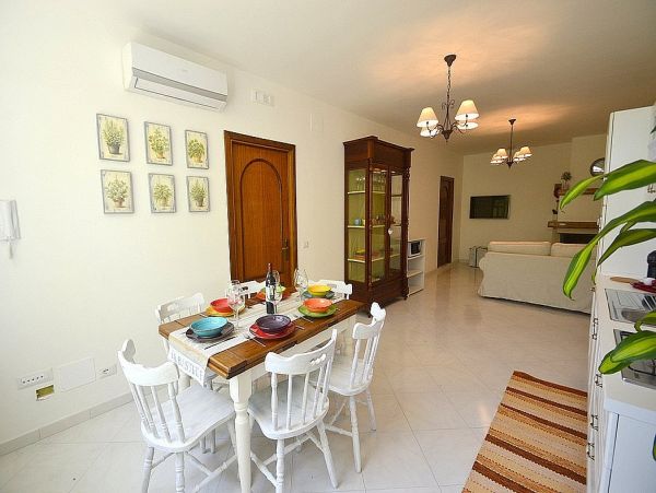 Charming Praiano 3 Bedroom Vacation Rental Amazing Views