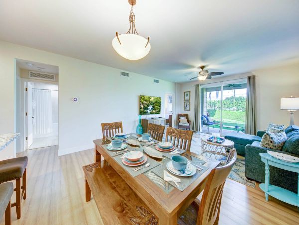 Garden Level Spacious Vacation Villa with 3 Bedrooms