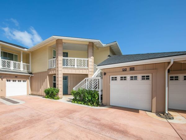 Garden Level Spacious Vacation Villa with 3 Bedrooms