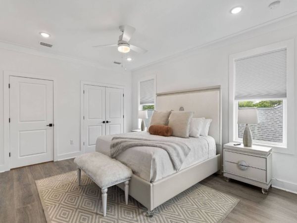 Santa Rosa Beach Vacation Home – Sleeps 36, Steps from 30A