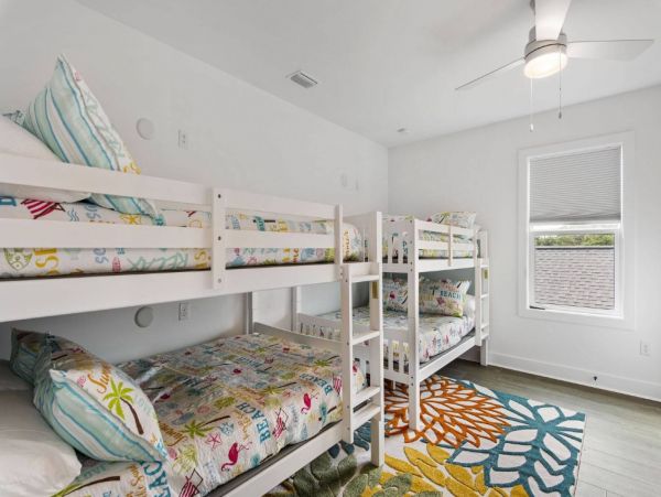 Santa Rosa Beach Vacation Home – Sleeps 36, Steps from 30A