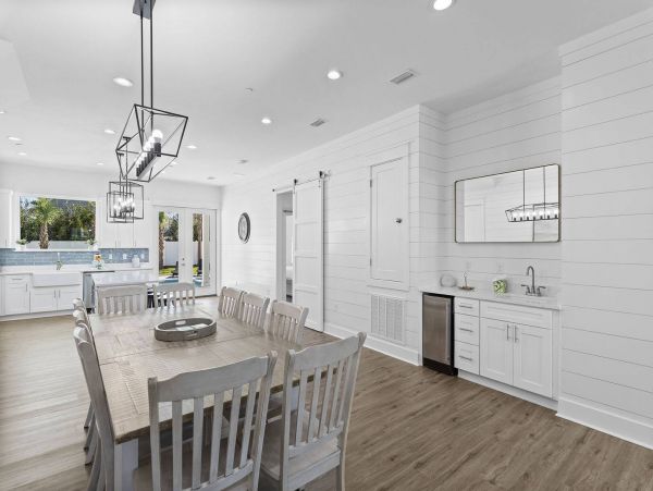 Destin Luxury Vacation Rental with 9 Bedroom and Pool