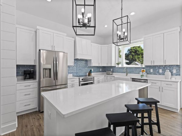 Destin Luxury Vacation Rental with 9 Bedroom and Pool