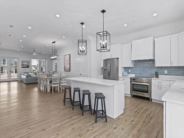 Destin Luxury Vacation Rental with 9 Bedroom and Pool